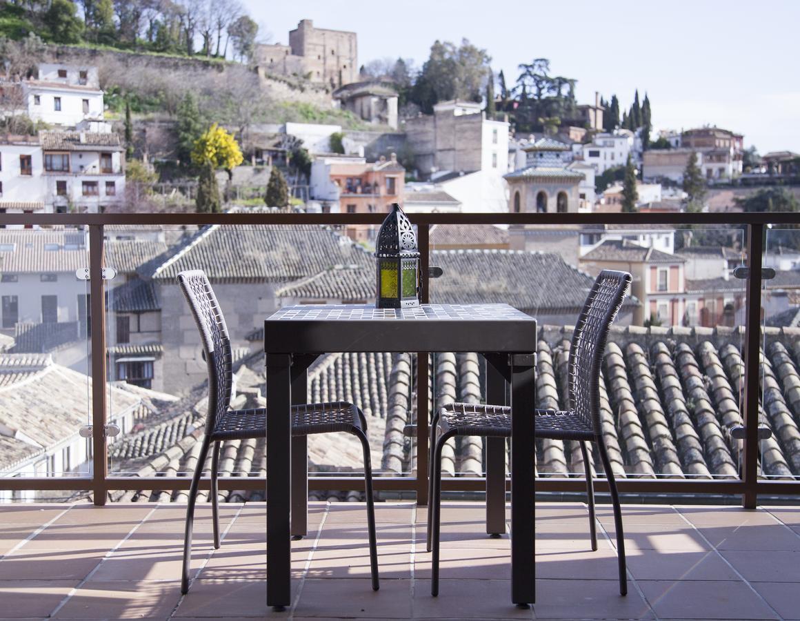 Апартаменты Alhambra Views Penthouse Гранада Экстерьер фото